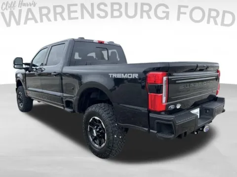 More photos of 2026 Ford F-350SD Platinum at Warrensburg Ford, MO