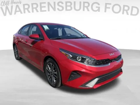Red 2022 Kia Forte LXS for sale in Warrensburg, MO