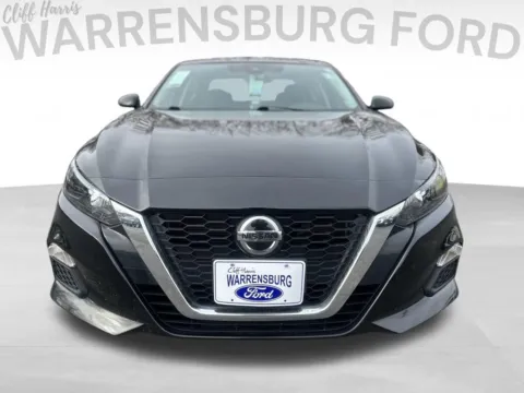 Photos of 2022 Nissan Altima 2.5 S for sale in Warrensburg, MO at Warrensburg Ford