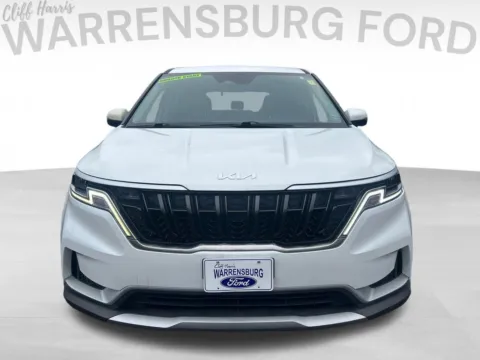 Photos of 2023 Kia Carnival LX for sale in Warrensburg, MO at Warrensburg Ford