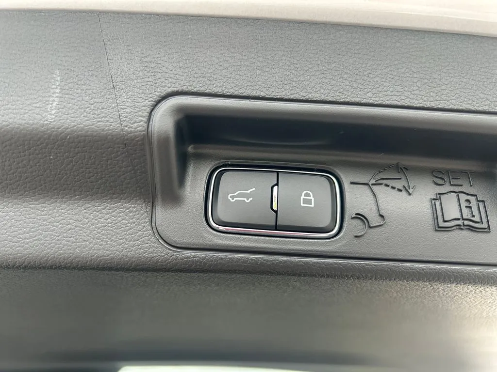 2026 Ford Explorer Active - Photo 28