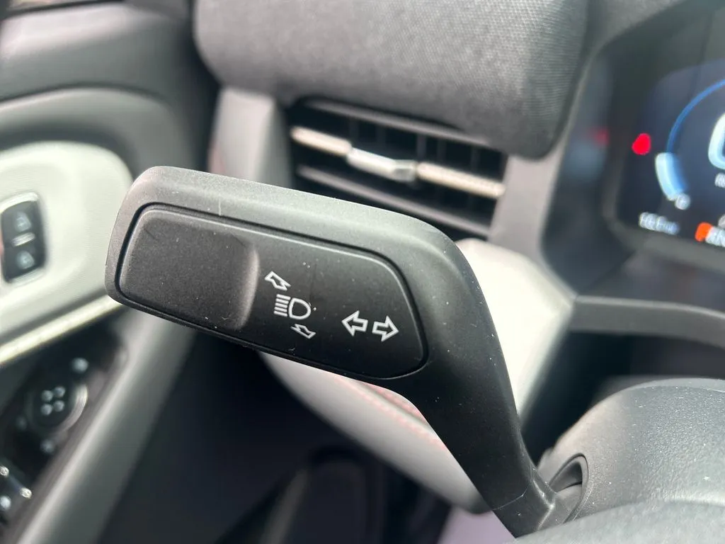 2026 Ford Explorer Active - Photo 33