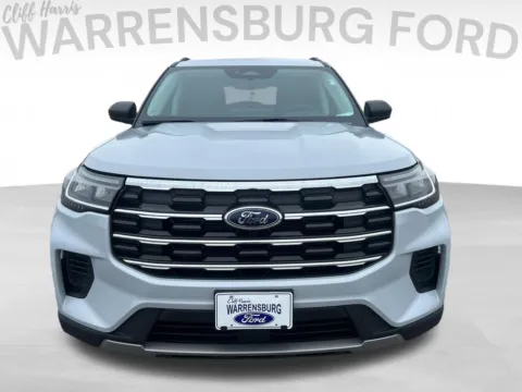 Photos of 2026 Ford Explorer Active for sale in Warrensburg, MO at Warrensburg Ford
