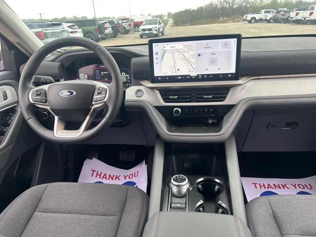 2026 Ford Explorer Active - Photo 26