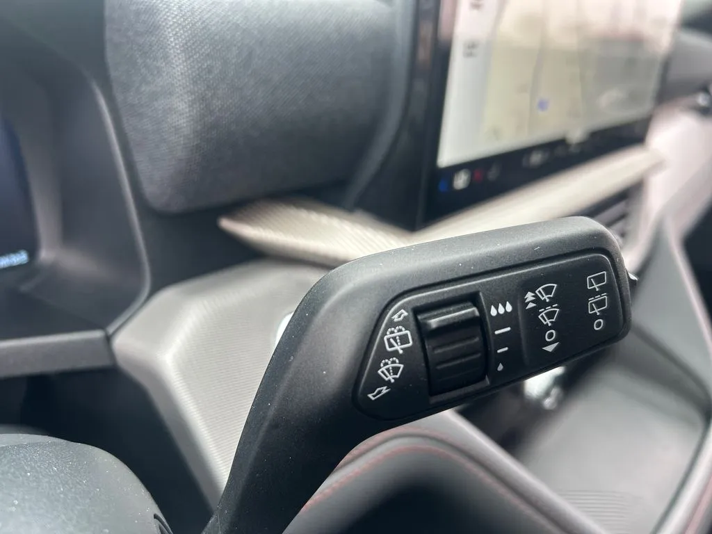 2026 Ford Explorer Active - Photo 34