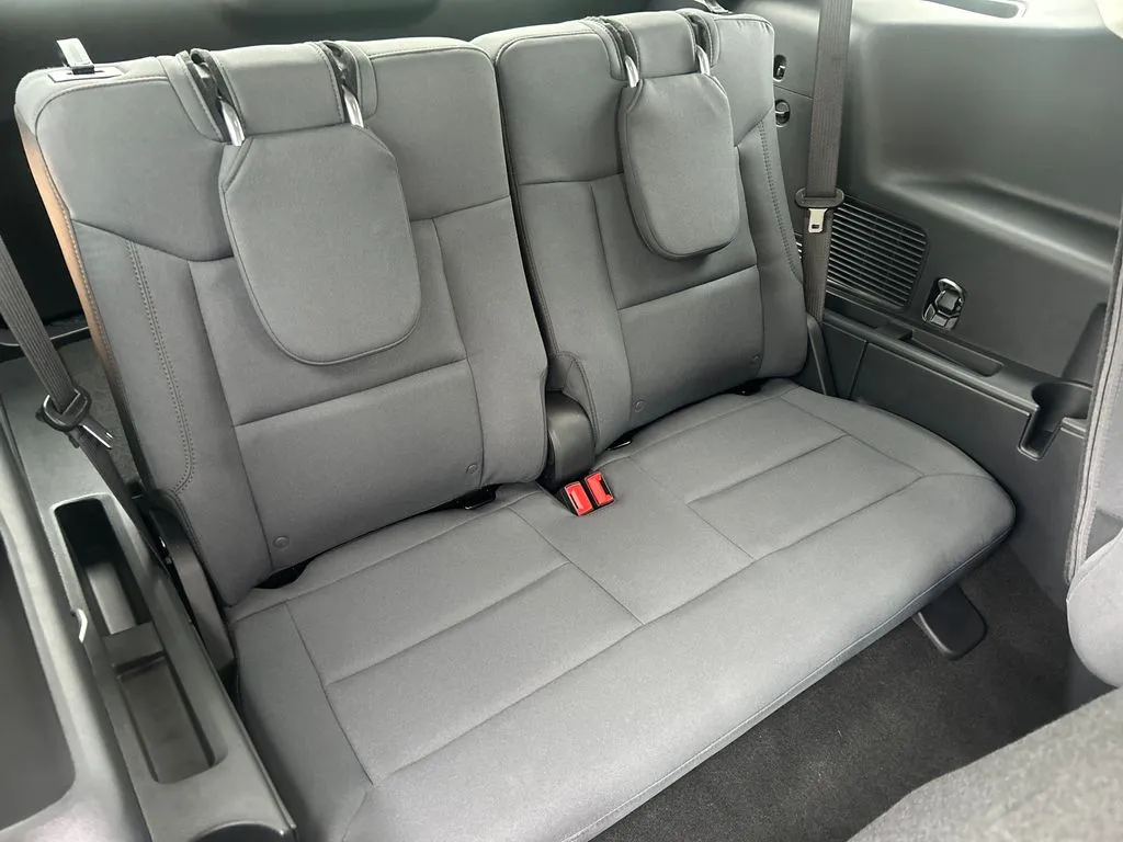 2026 Ford Explorer Active - Photo 24