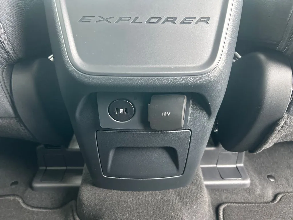 2026 Ford Explorer Active - Photo 25