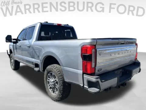 More photos of 2023 Ford F-350SD Limited at Warrensburg Ford, MO