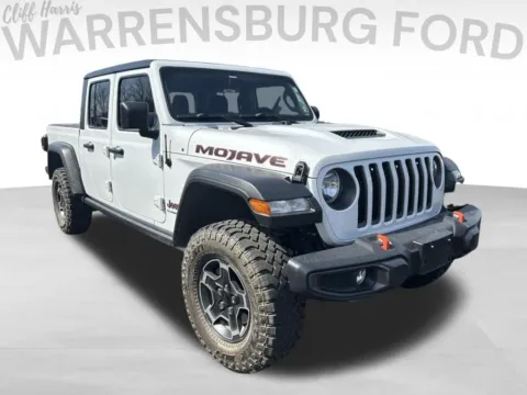 White 2021 Jeep Gladiator Mojave for sale in Warrensburg, MO