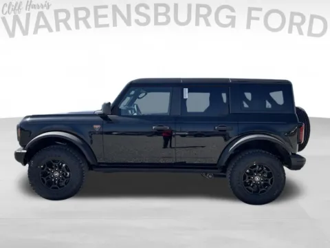 More photos of 2026 Ford Bronco Badlands at Warrensburg Ford, MO