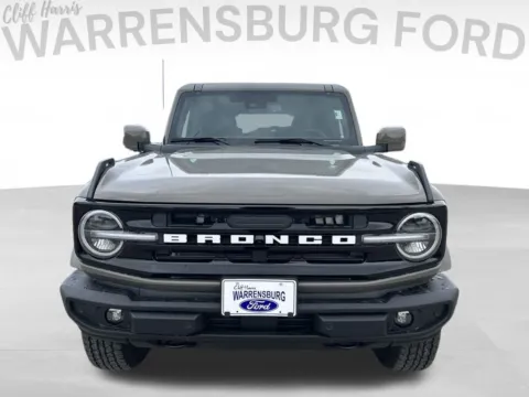 Photos of 2026 Ford Bronco Outer Banks for sale in Warrensburg, MO at Warrensburg Ford