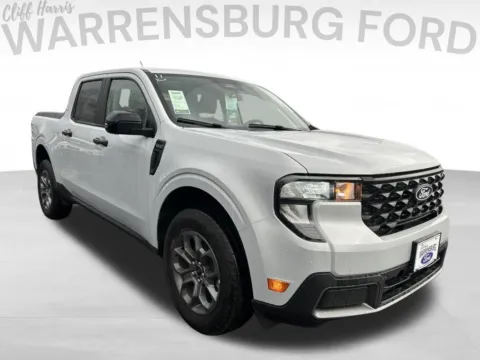 White 2025 Ford Maverick XLT for sale in Warrensburg, MO