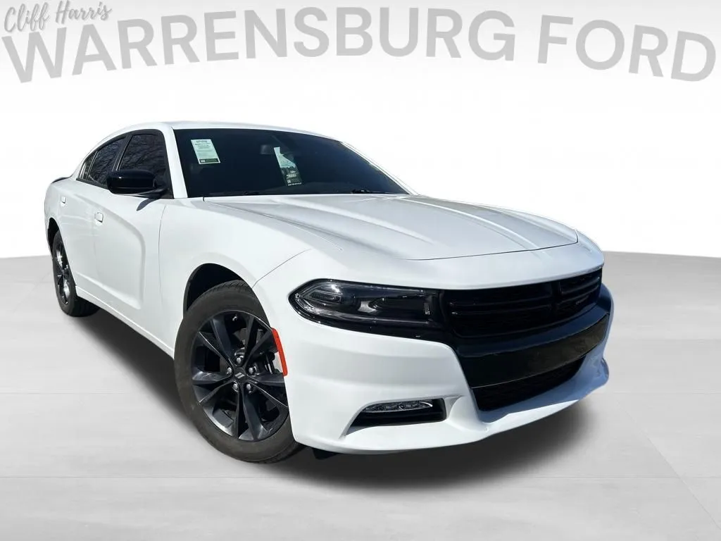 White 2023 Dodge Charger SXT for sale in Warrensburg, MO