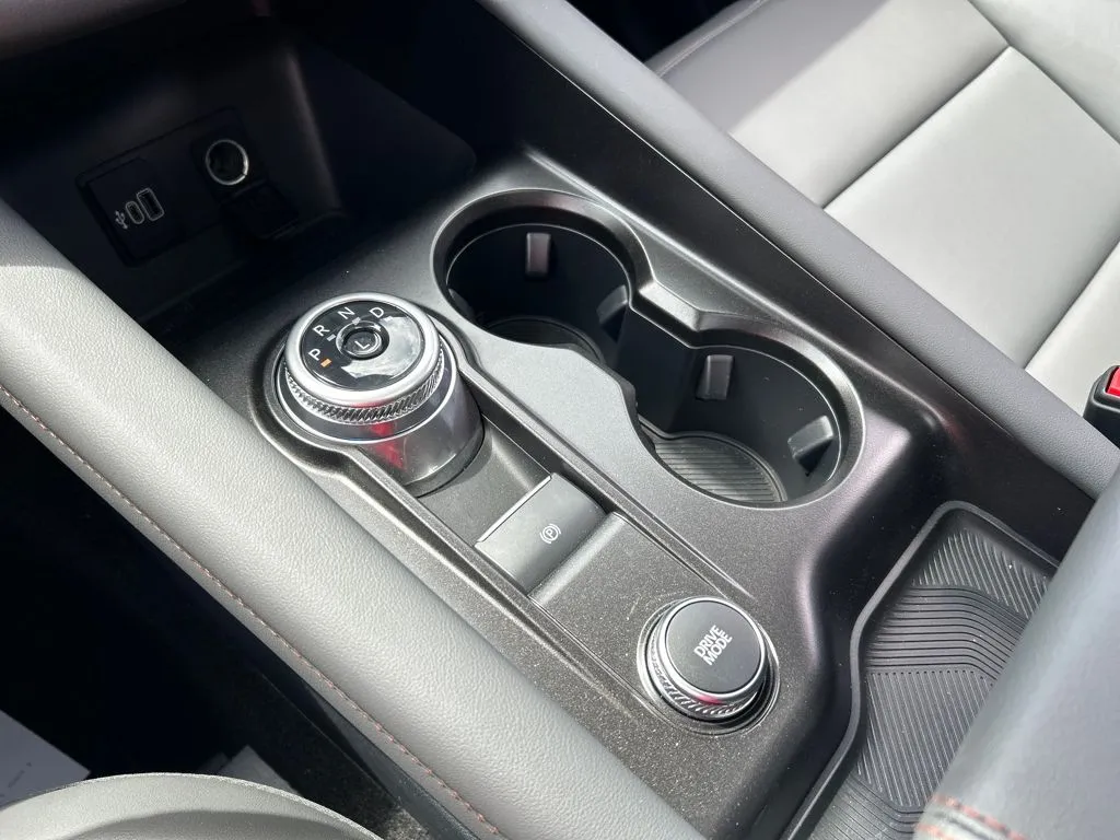 2026 Ford Explorer Active - Photo 42