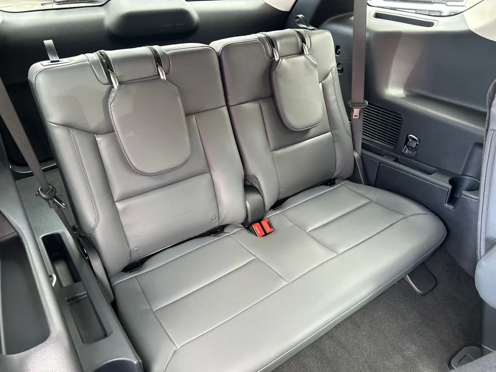 2026 Ford Explorer Active - Photo 26