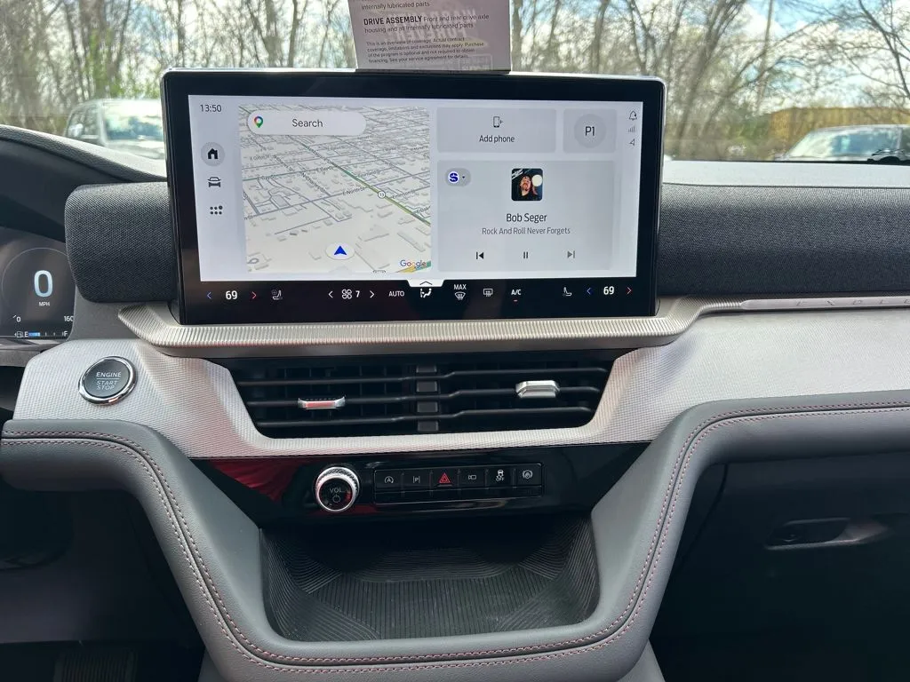 2026 Ford Explorer Active - Photo 37