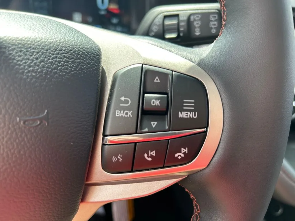2026 Ford Explorer Active - Photo 32