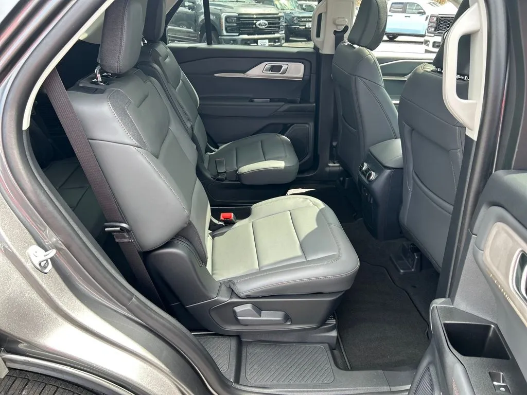 2026 Ford Explorer Active - Photo 23