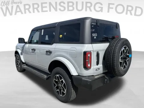 More photos of 2026 Ford Bronco Outer Banks at Warrensburg Ford, MO