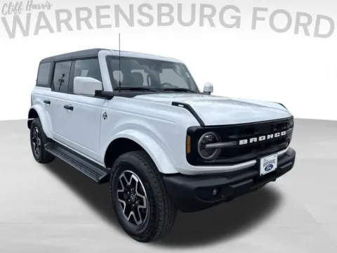 White 2026 Ford Bronco Outer Banks for sale in Warrensburg, MO