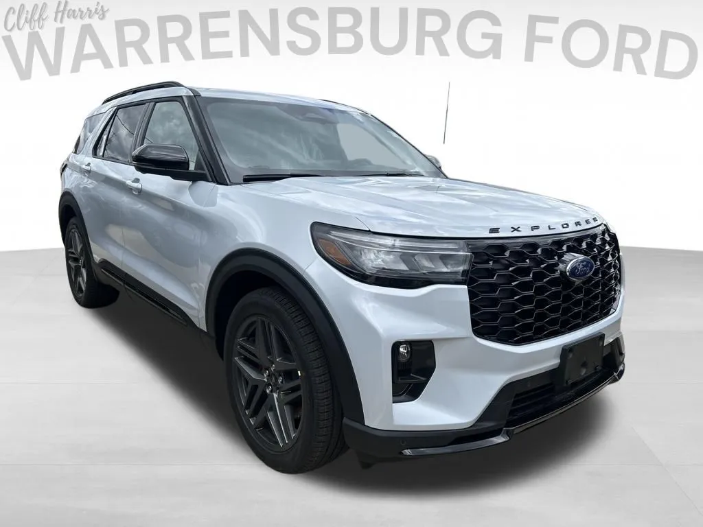 Black 2026 Ford Explorer ST for sale in Warrensburg, MO