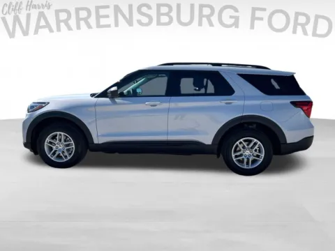 More photos of 2026 Ford Explorer Active at Warrensburg Ford, MO