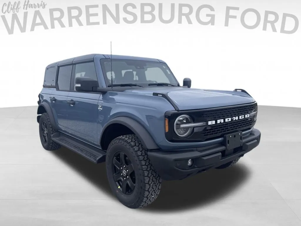 Gray 2025 Ford Bronco Outer Banks for sale in Warrensburg, MO