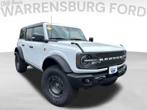 White 2025 Ford Bronco Badlands for sale in Warrensburg, MO