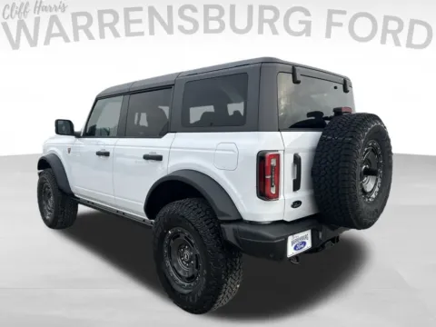 More photos of 2025 Ford Bronco Badlands at Warrensburg Ford, MO