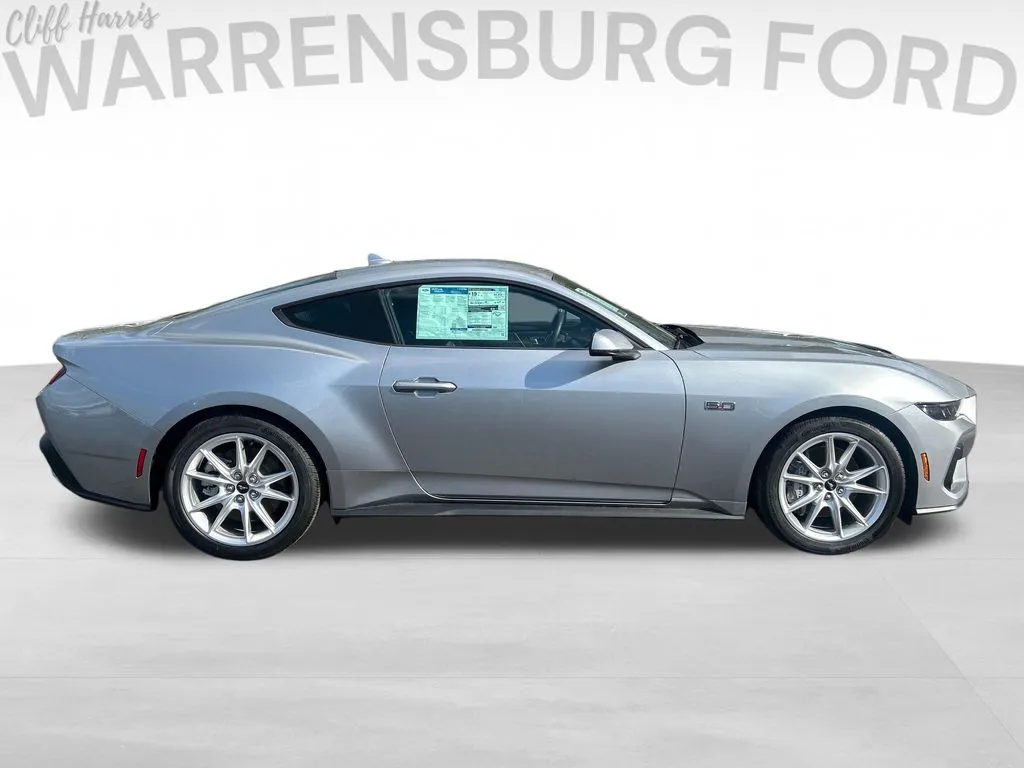 2025 Ford Mustang GT Premium Fastback - Photo 8