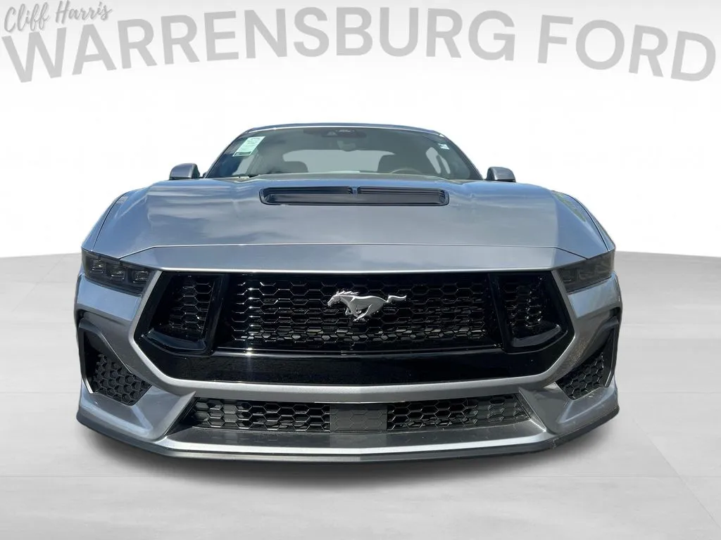 2025 Ford Mustang GT Premium Fastback - Photo 2