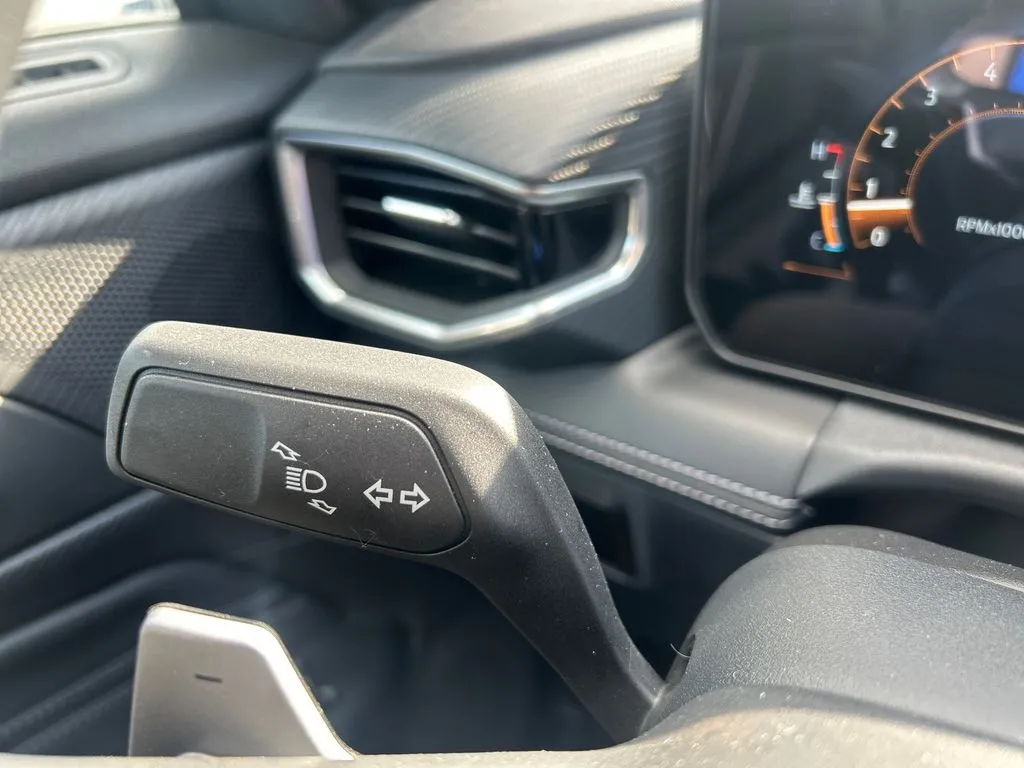 2025 Ford Mustang GT Premium Fastback - Photo 25