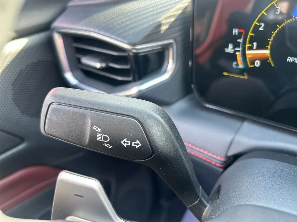 2025 Ford Mustang GT Premium Fastback - Photo 25