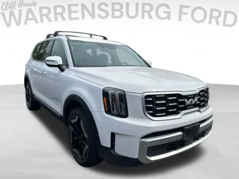 White 2025 Kia Telluride S for sale in Warrensburg, MO