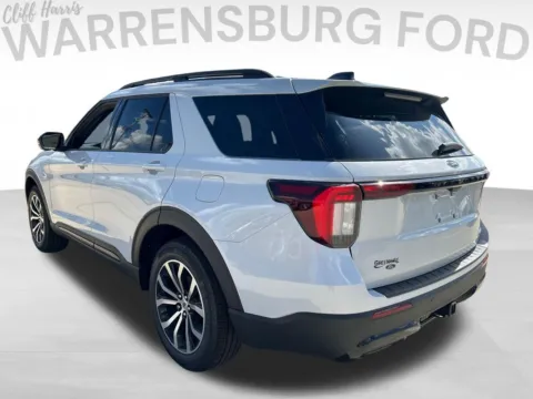 Another view of 2026 Ford Explorer ST-Line for sale in Warrensburg, MO at Warrensburg Ford