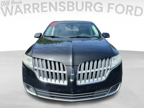 Photos of 2010 Lincoln MKT EcoBoost for sale in Warrensburg, MO at Warrensburg Ford