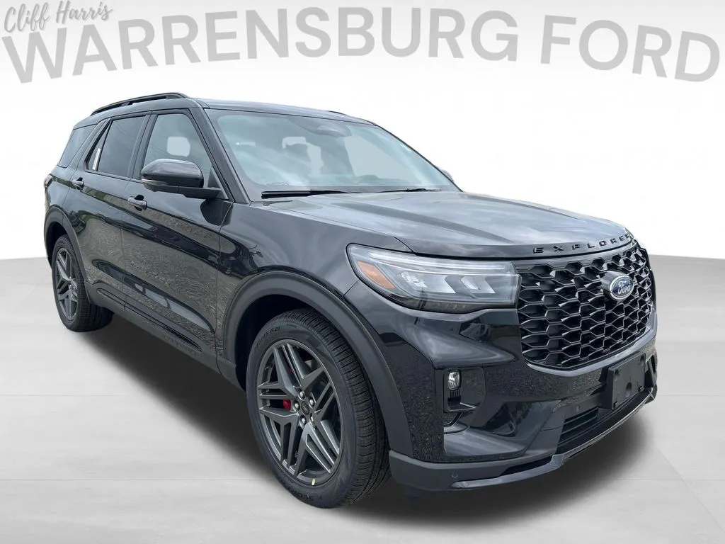Black 2026 Ford Explorer ST for sale in Warrensburg, MO