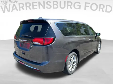 More photos of 2019 Chrysler Pacifica Touring Plus at Warrensburg Ford, MO