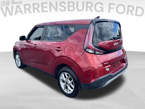 More photos of 2023 Kia Soul LX at Warrensburg Ford, MO