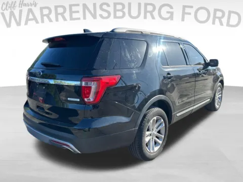 More photos of 2016 Ford Explorer XLT at Warrensburg Ford, MO