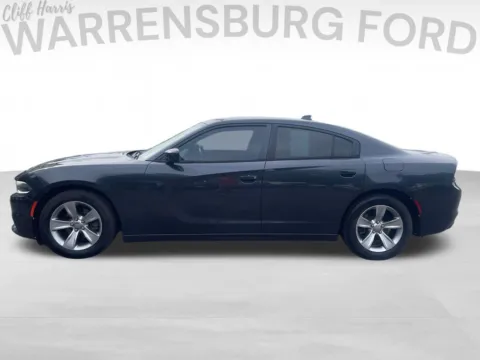 More photos of 2016 Dodge Charger SXT at Warrensburg Ford, MO