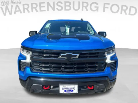 Photos of 2023 Chevrolet Silverado 1500 LT Trail Boss for sale in Warrensburg, MO at Warrensburg Ford