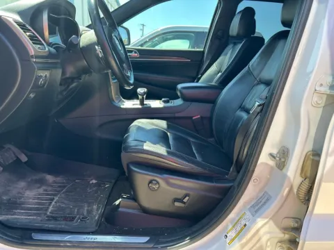 More photos of 2015 Jeep Grand Cherokee Limited at Warrensburg Ford, MO