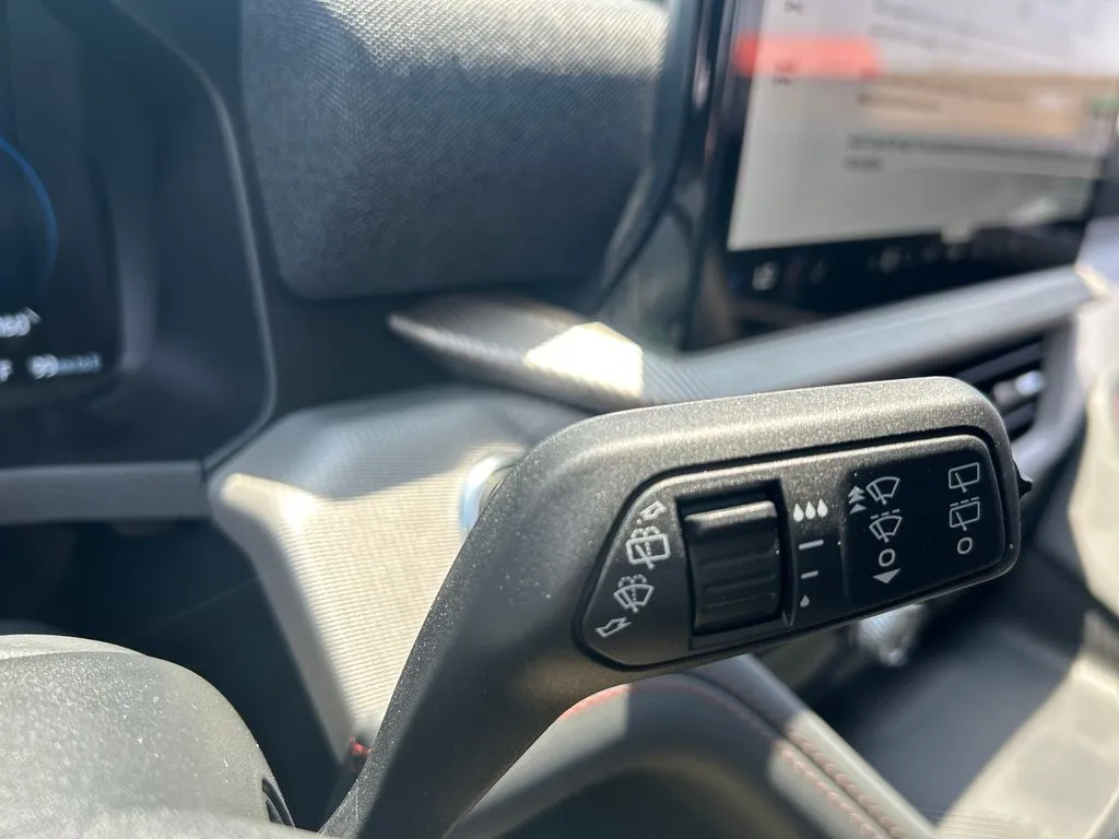 2026 Ford Explorer Active - Photo 32