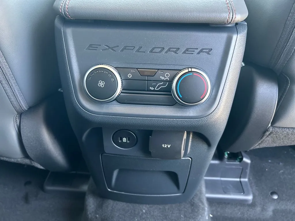 2026 Ford Explorer Active - Photo 22