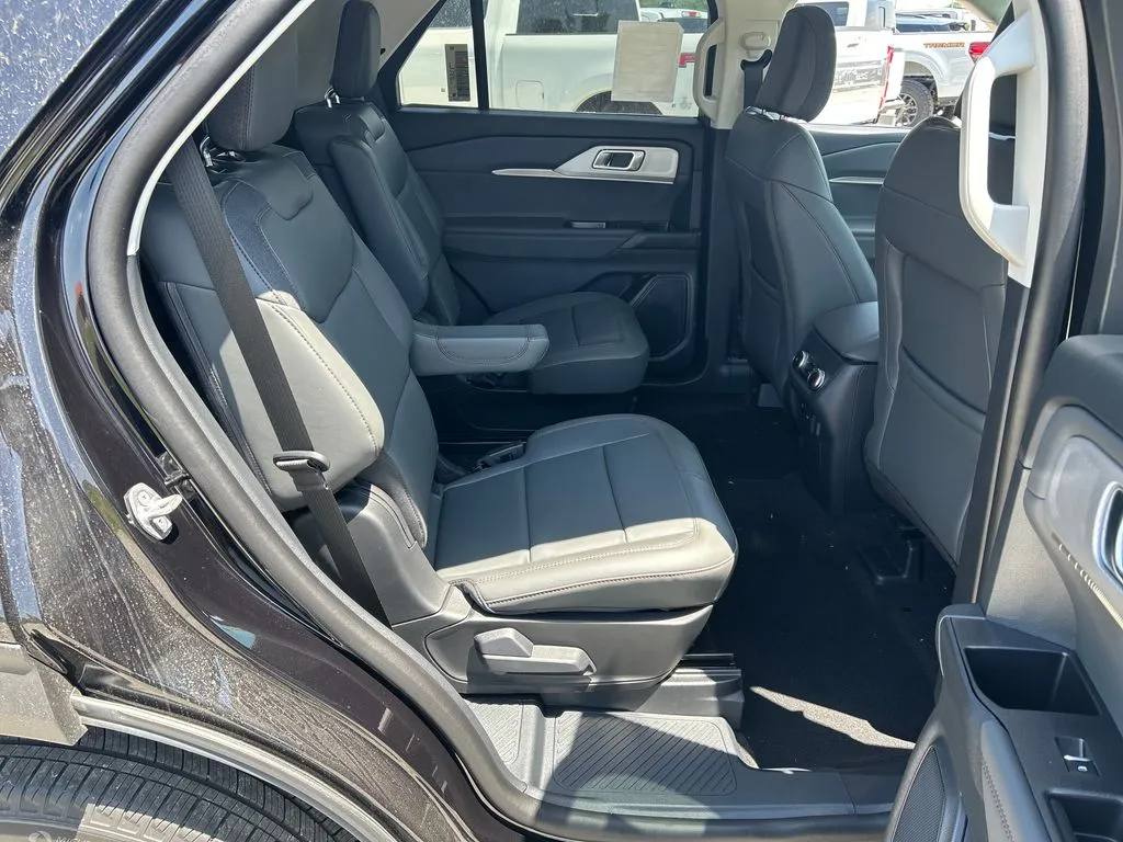 2026 Ford Explorer Active - Photo 19