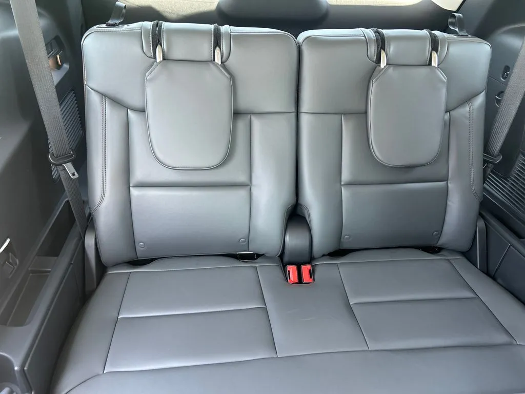 2026 Ford Explorer Active - Photo 21
