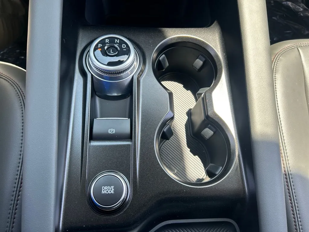2026 Ford Explorer Active - Photo 39