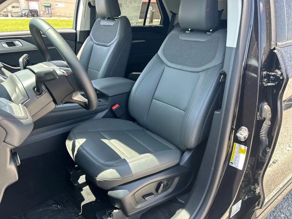 2026 Ford Explorer Active - Photo 11