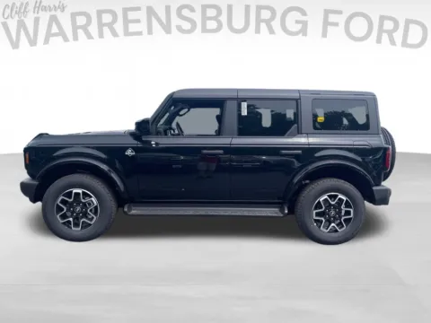 More photos of 2026 Ford Bronco Outer Banks at Warrensburg Ford, MO